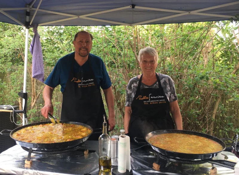 Paella Service Team